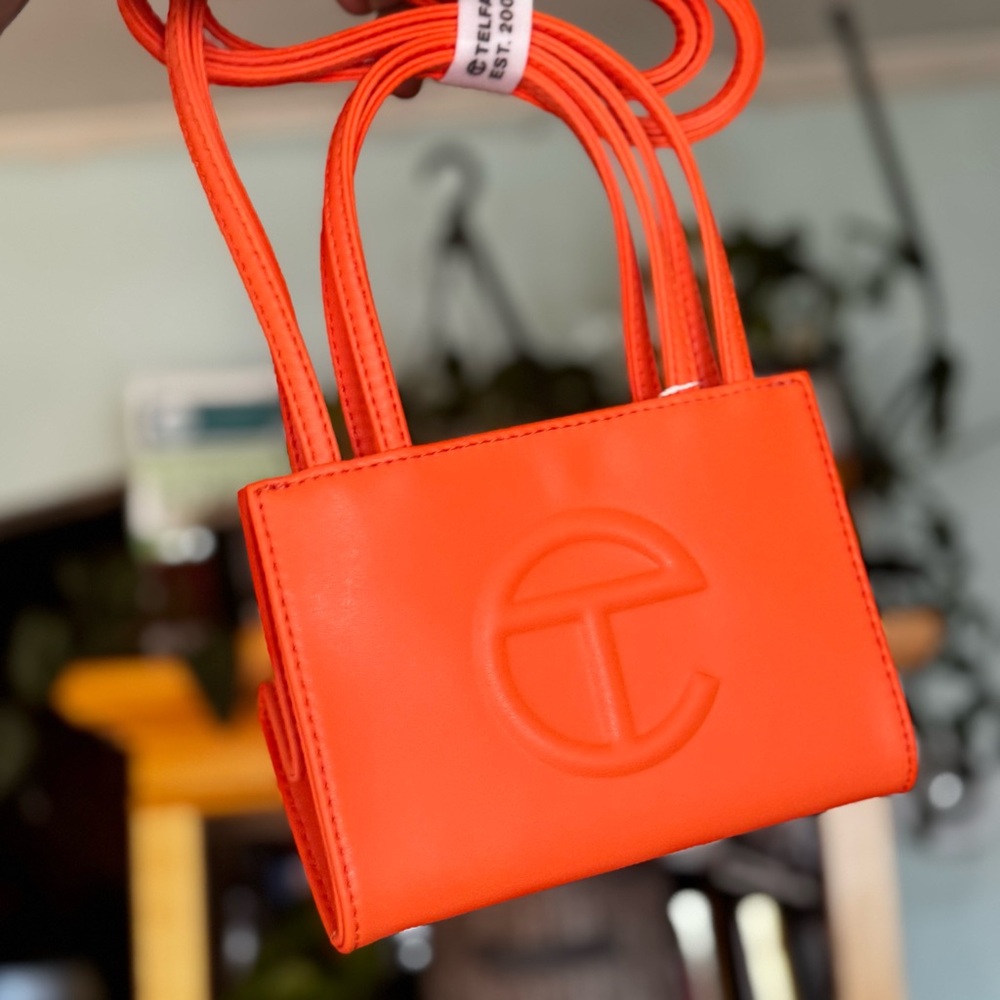 NWT TELFAR SMALL Shopping Bag in orange. Dust bag included.